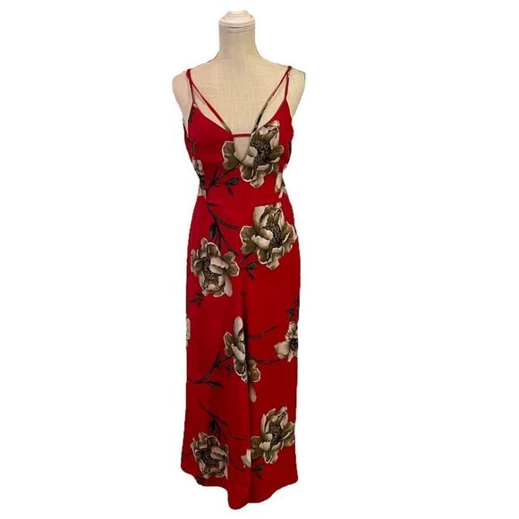 Forever 21 Magnolia Print Red Strappy Wide Leg Jumpsuit Size Medium - Picture 2 of 14